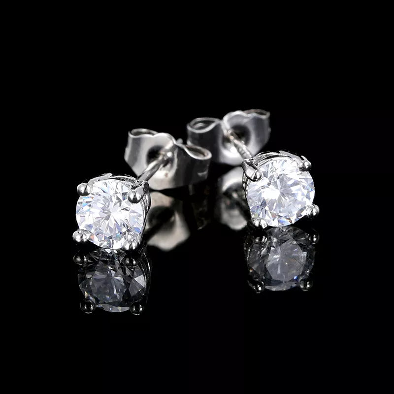 Simple One Stone Diamond Stud